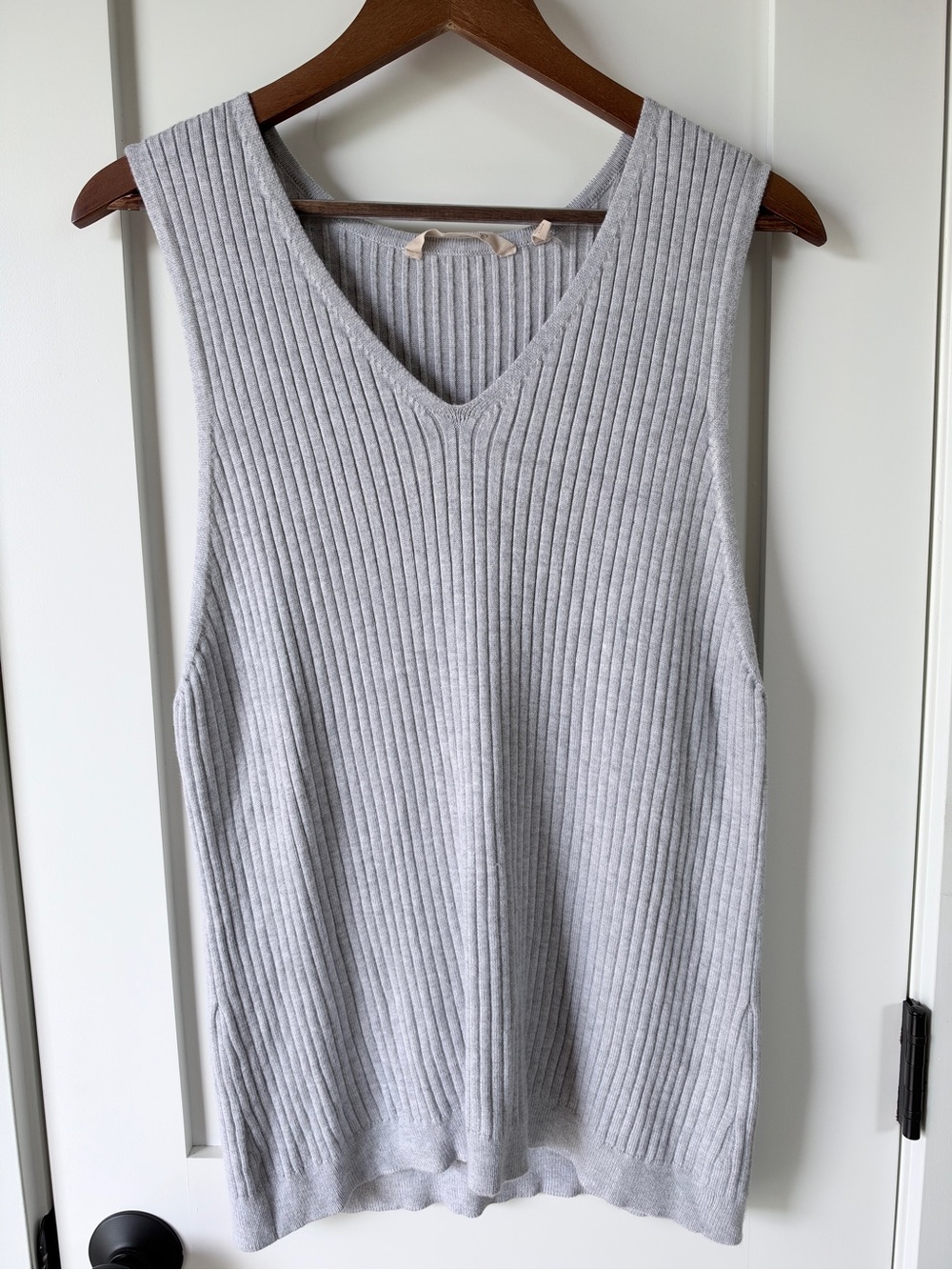 Soft Surroundings V-Neck Ribbed Knit Sleeveless Top